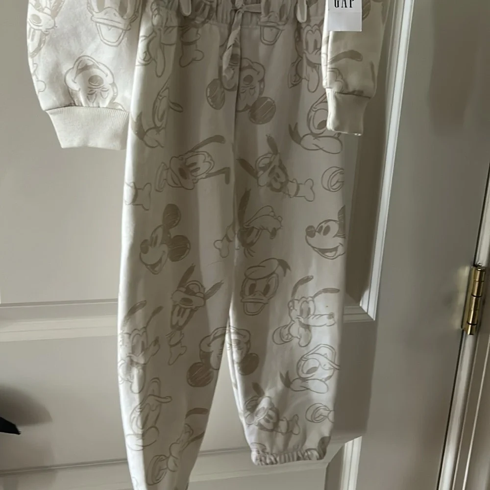 GAP Disney Sweat Jogger outfit Toddler Boy 3T Pluto Mickey NWT